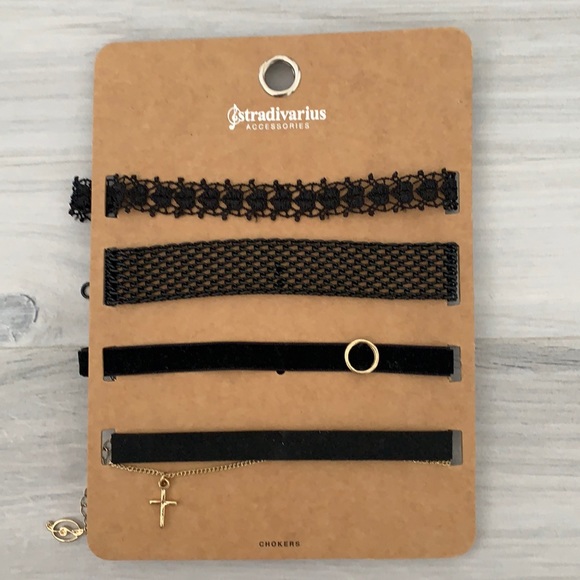 Choker Necklaces - Picture 1 of 2